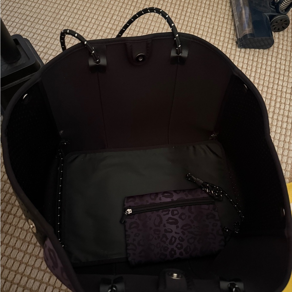 Leopard Print Women's Bag - Picture 7 of 10